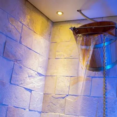 Christiania Wellness Hotel 3*
